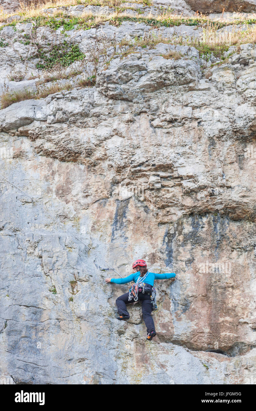 Wales, Llandudno, Great Orme, Female Rock Climber Stock Photo