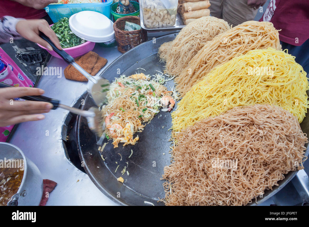 Thailand, Bangkok, Khaosan Road, Street Vendor Cooking Pad Thai Stock Photo