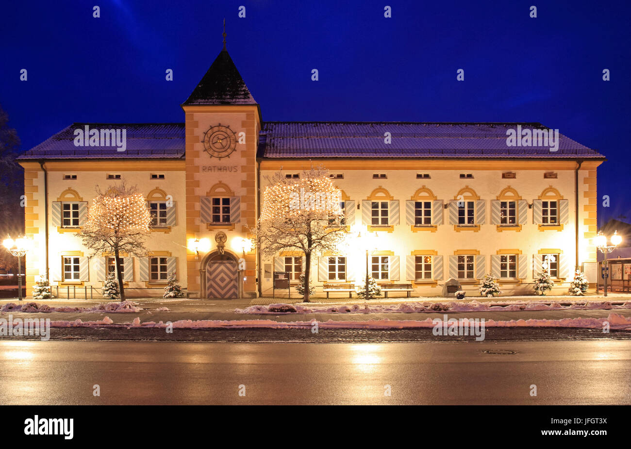 Germany, Bavaria, Upper Bavaria, Bavarian foothills of the Alps, Tölzer country, district to wolf council house-Tölz, city hall, Geretsried Stock Photo