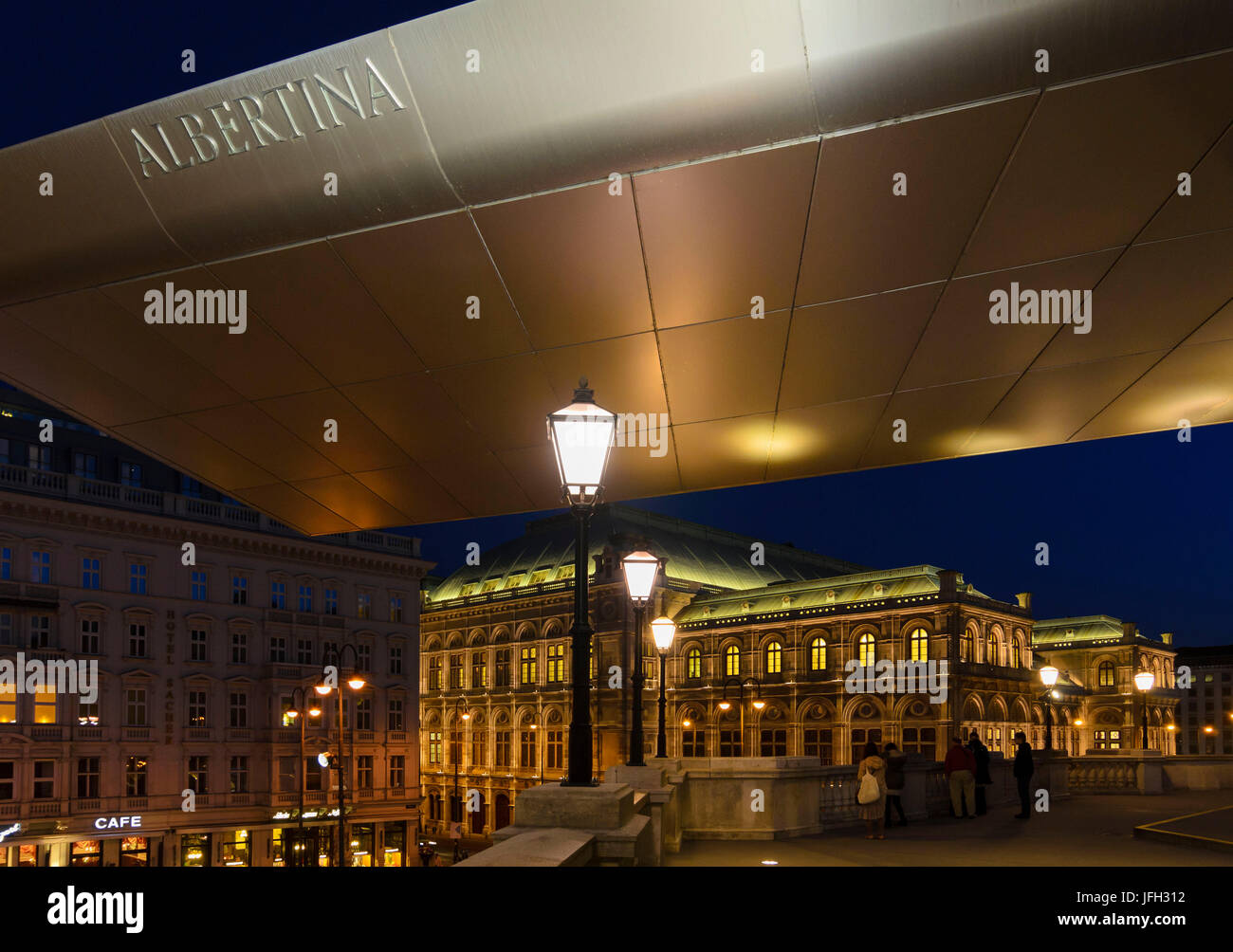 Albertina with the striking flight roof named 'Soravia Wing' by Hans Hollein, view to the Staatsoper, Austria, Vienna, 01., Vienna Stock Photo