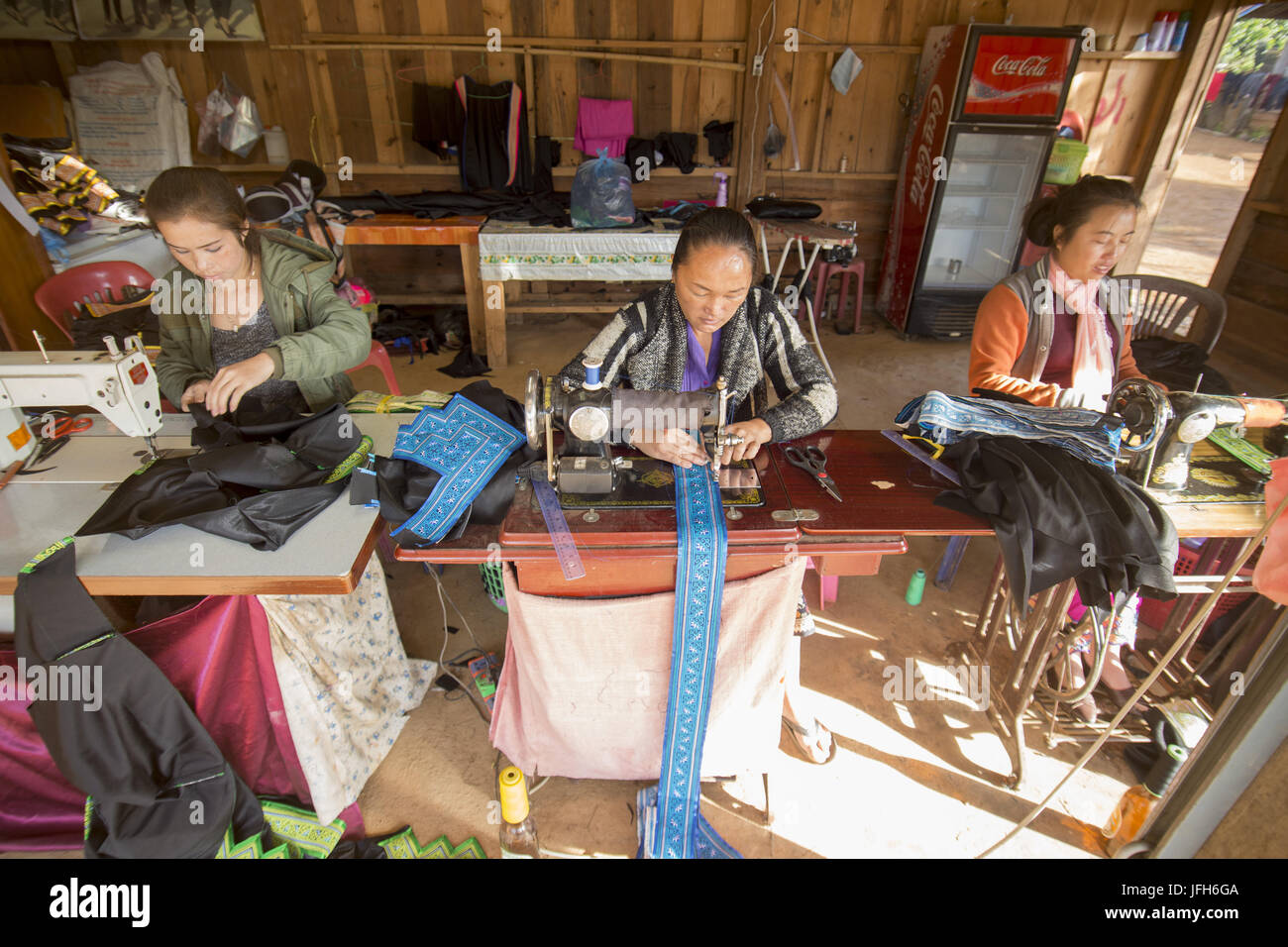 Hmong hill tribe hi-res stock photography and images - Alamy