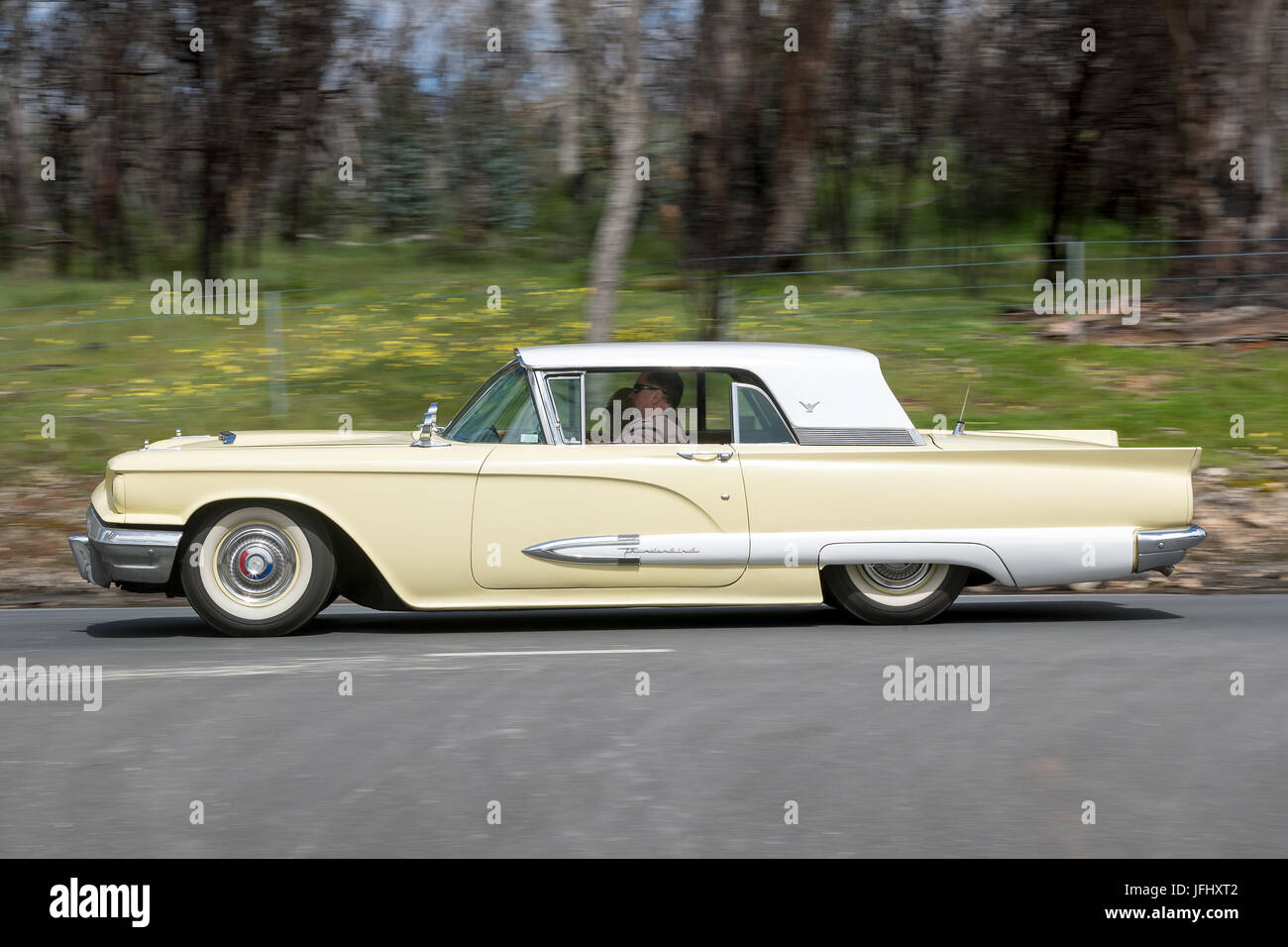 1950s ford thunderbird High Resolution Stock Photography and Images - Alamy