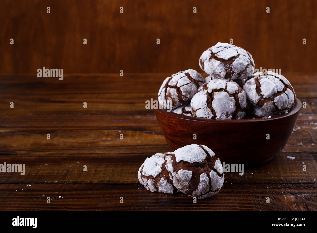Traditional chocolate crinkles Stock Photo - Alamy