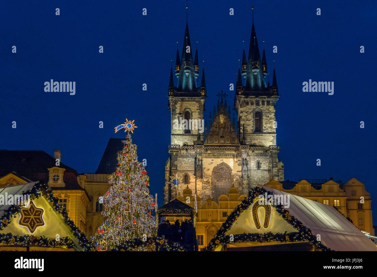 Prague christmas market old town hires stock photography and images
