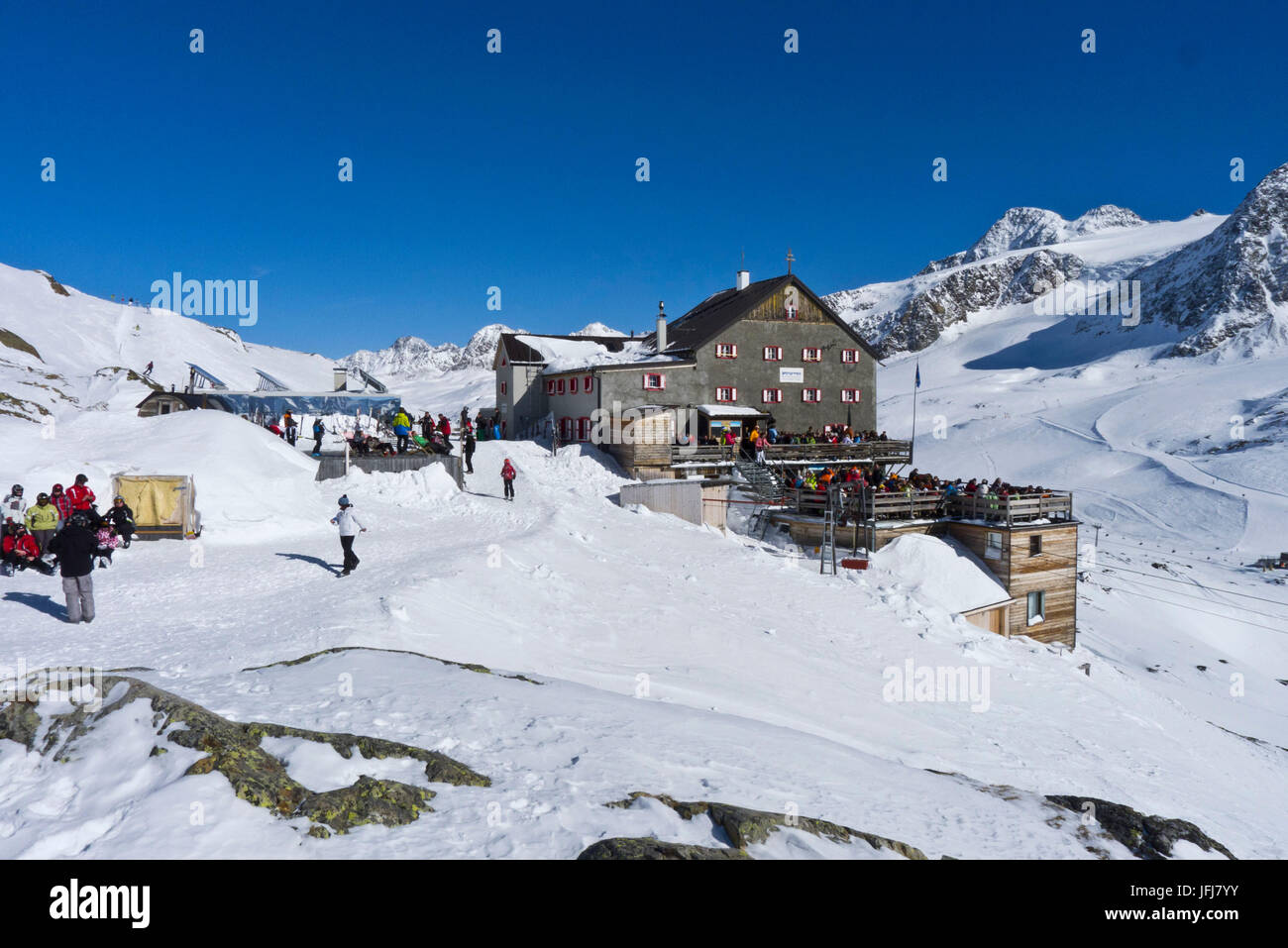 Italy, South Tirol, Vinschgau, Naturns, Schnalstal, Kurzras, alpine hut, nice view, Bella Vista Stock Photo