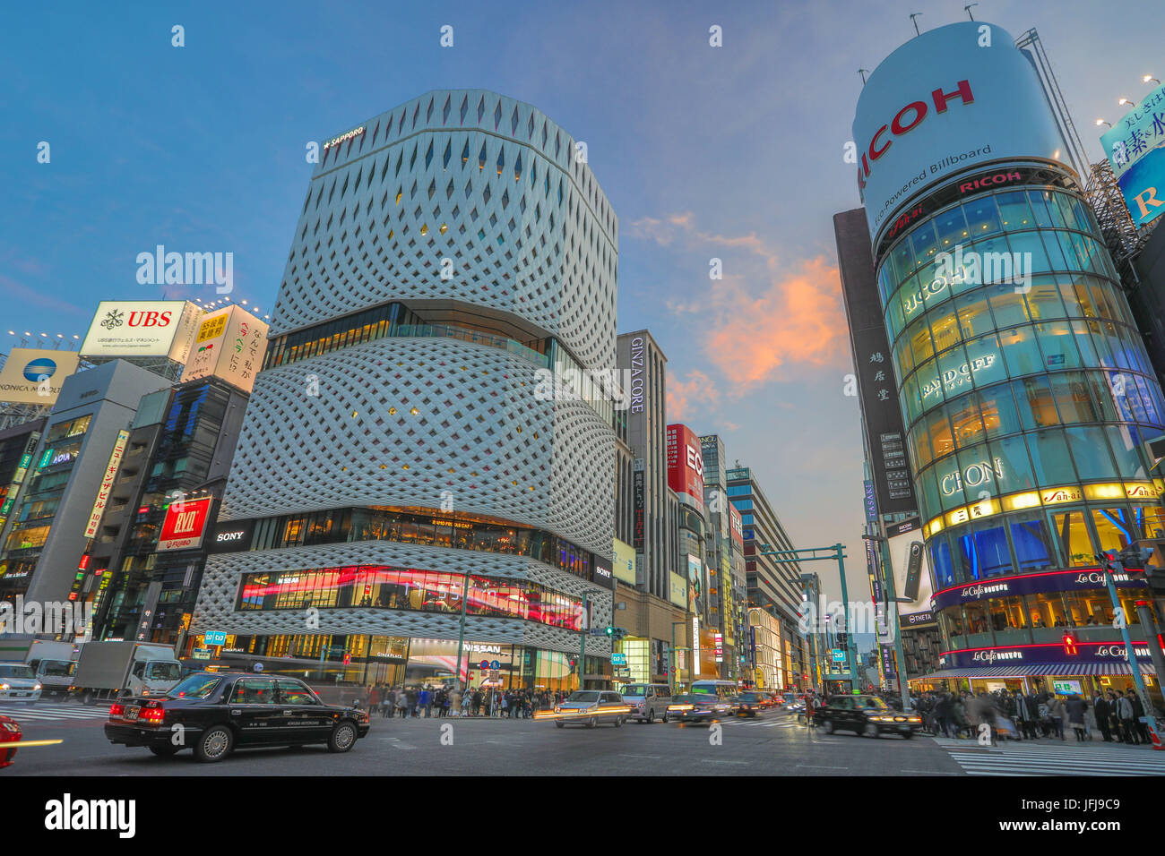 Chuo City Tokyo High Resolution Stock Photography and Images - Alamy