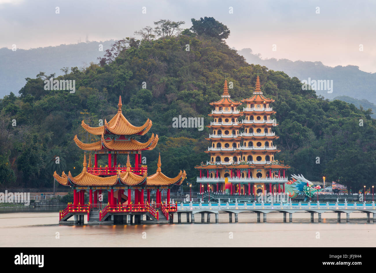 Taiwan, Kaohsiung City, Tsoying District, Lotus Pond, Dragon-and Tiger Pagodas Stock Photo