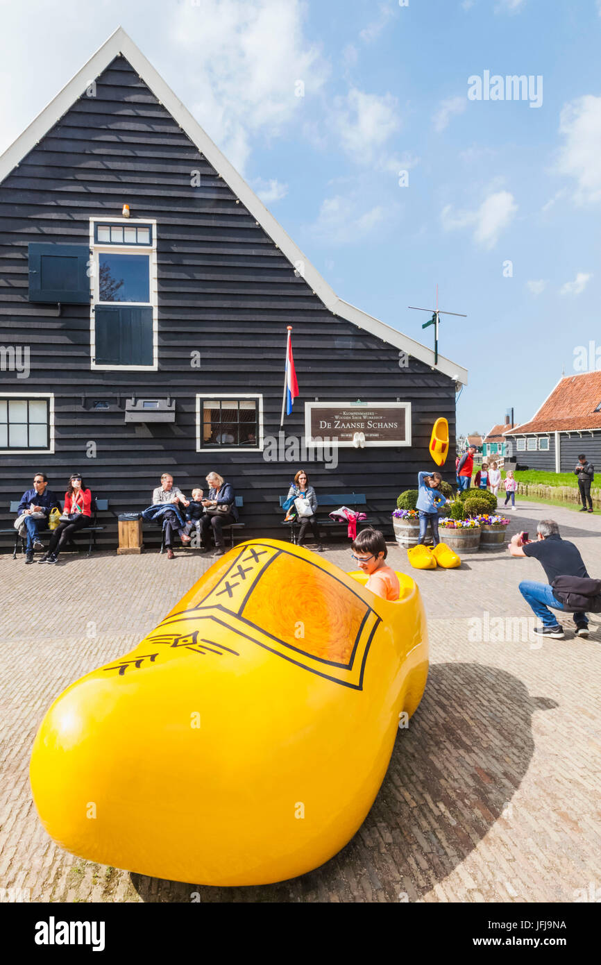 Europe, Netherlands, Zaandam, Zaanse Schans, Giant Clog Stock Photo