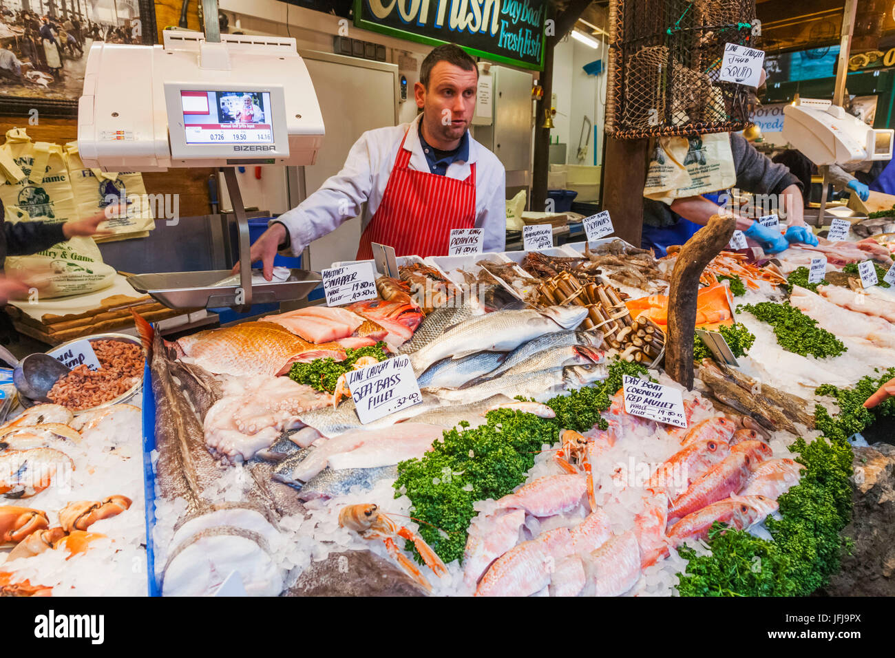 London fish shop hi-res stock photography and images - Alamy