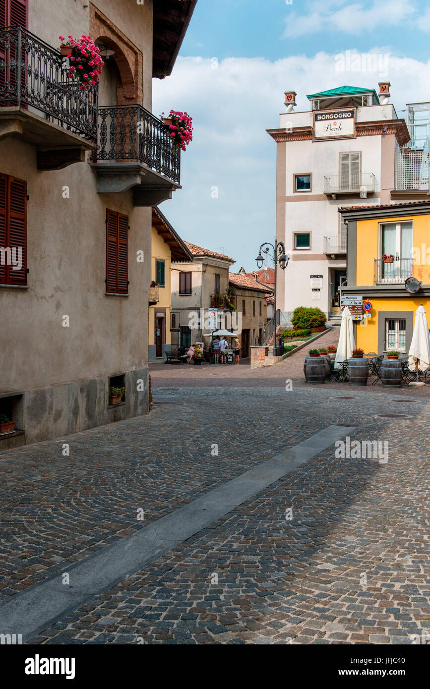Italy, Piedmont, Cuneo district, Langhe, The streets of Barolo Stock Photo