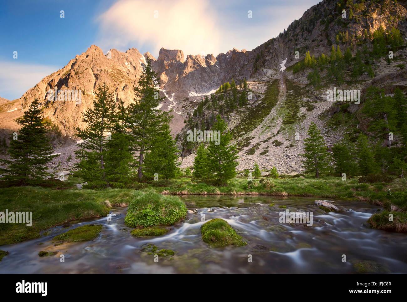 Italy, Piedmont, Cuneo District, Gesso Valley, Alpi Marittime Natural Park, sunset at Lagarot di Lourousa Stock Photo