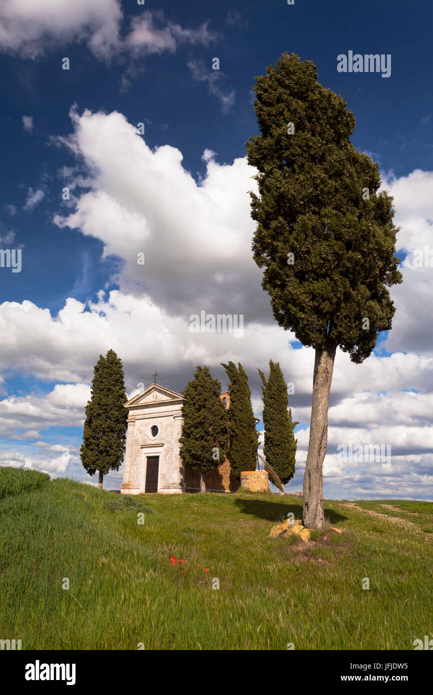 Vitaleta chapel, Pienza, Orcia valley, Tuscany, Italy, Stock Photo