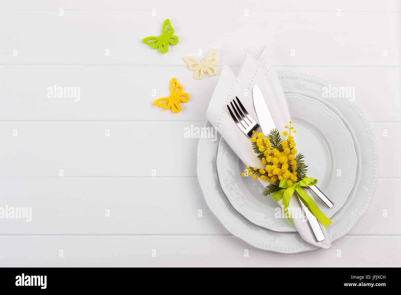 Spring table setting Stock Photo - Alamy