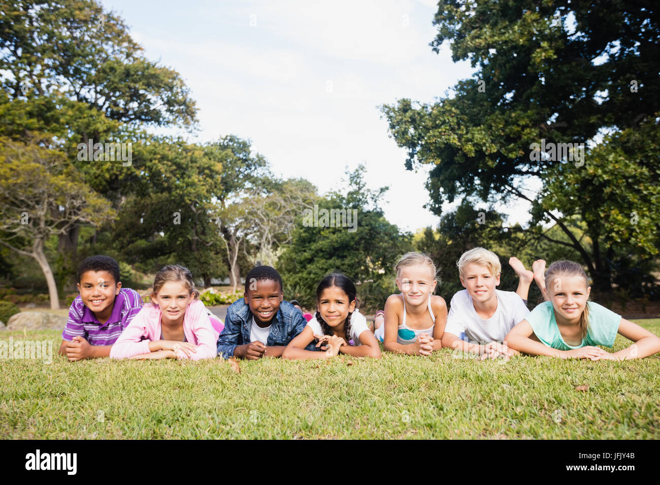 Kids posing together during hi-res stock photography and images - Alamy