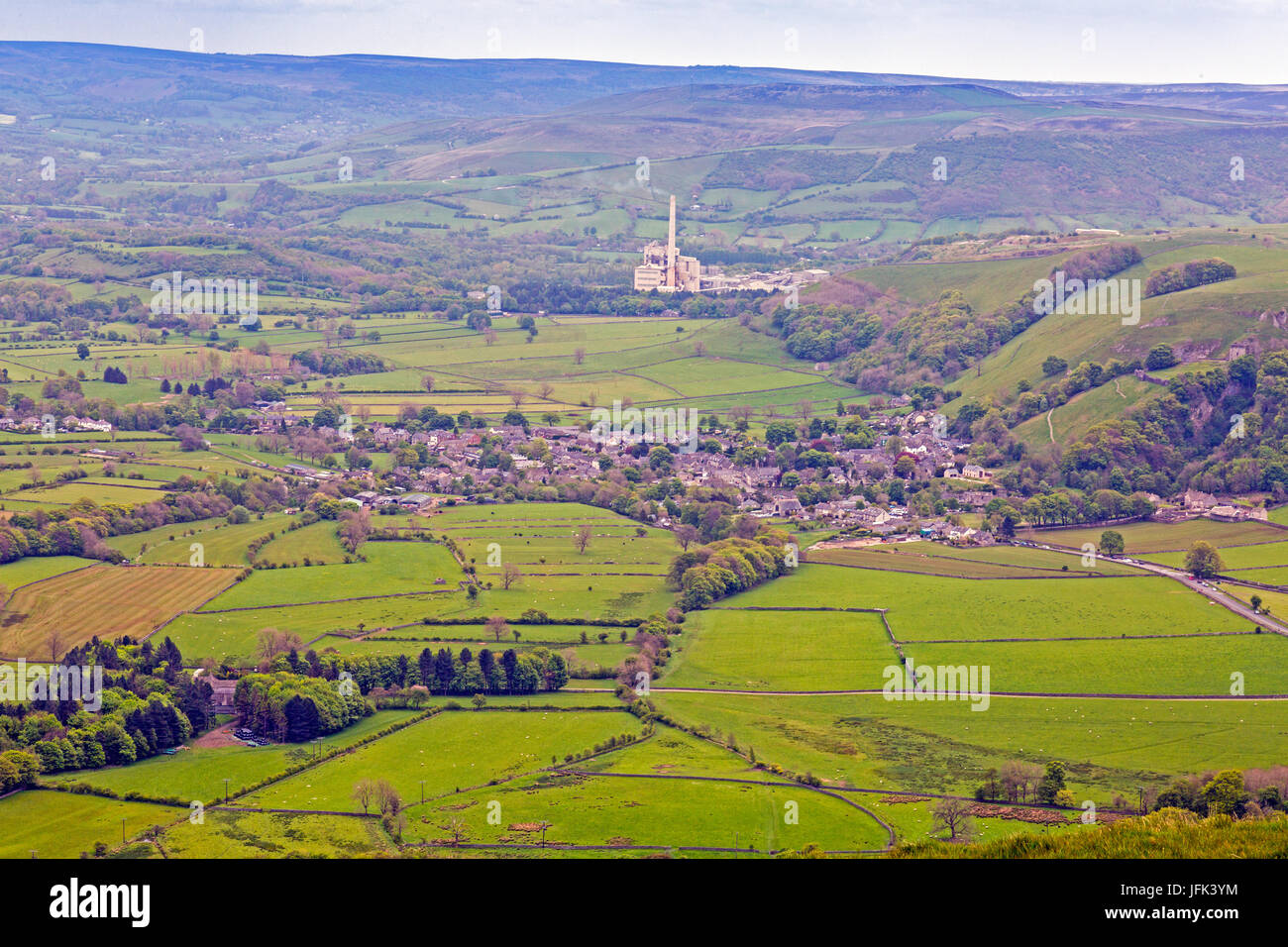 Castleton hope valley peak district hires stock photography and images