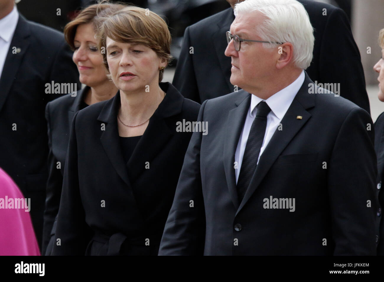 Speyer, Germany. 1st July 2017. Frank-Walter Steinmeier (right), the President of Germany, and his wife Elke Budenbender (left), walk to the Speyer Cathedral,  A funeral mass for the former German Chancellor Helmut Kohl was held in the Cathedral of Speyer. it was attended by over 100 invited guests and several thousand people followed the mass outside the Cathedral. Stock Photo
