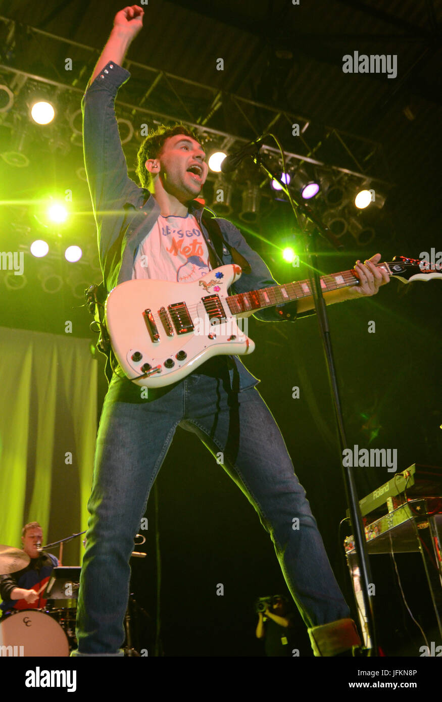 Milwaukee, Wisconsin, USA. 1st July, 2017. Lead singer Jack Antonoff of