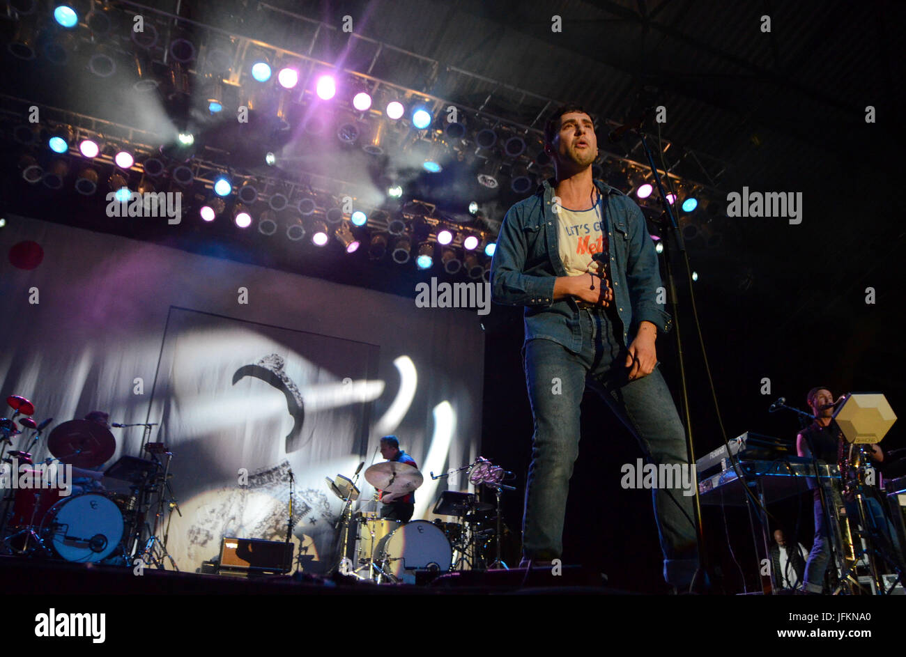 Milwaukee, Wisconsin, USA. 1st July, 2017. Lead singer Jack Antonoff of the band Bleachers