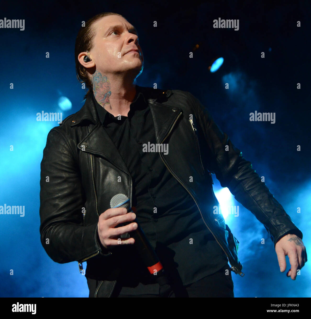 Shinedown Lead Singer