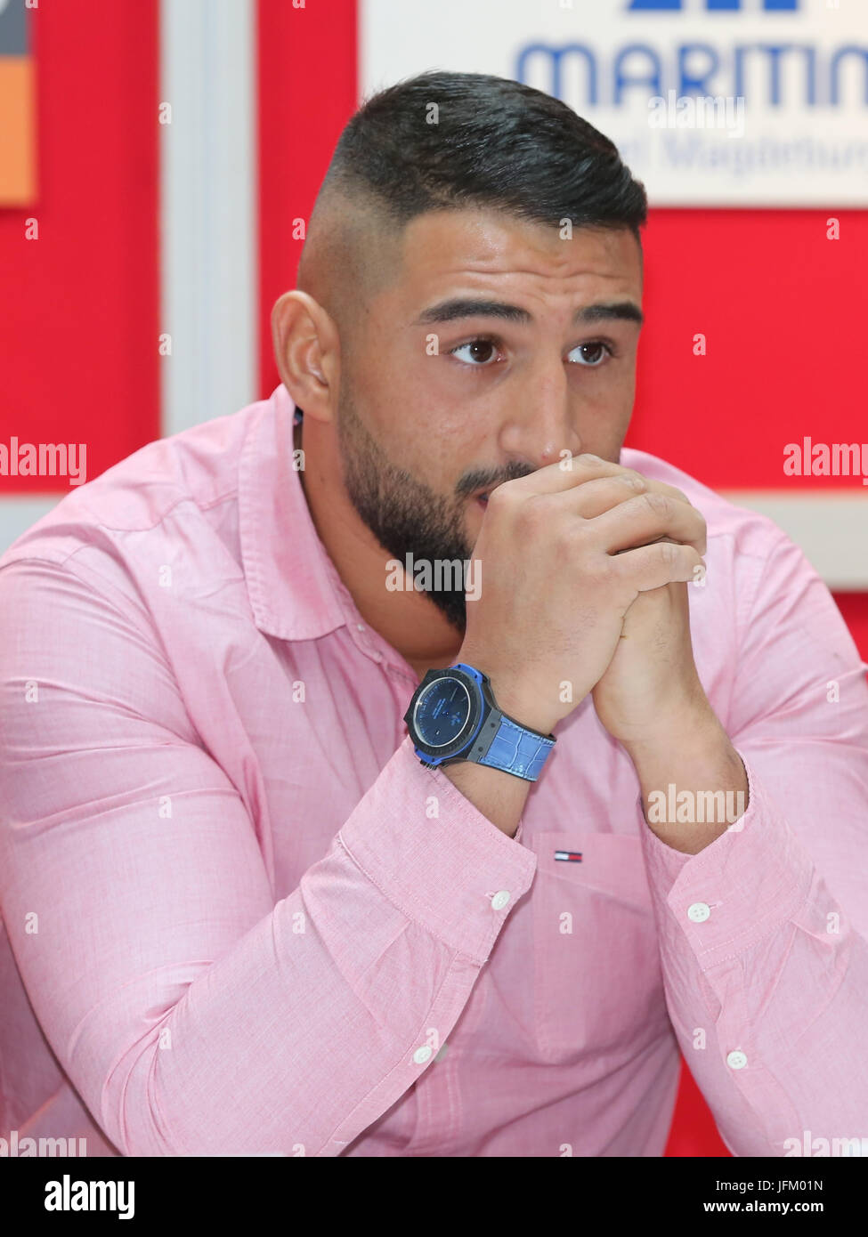 Heavyweight boxer Agit Kabayel (SESBoxing, Essen Stock Photo Alamy