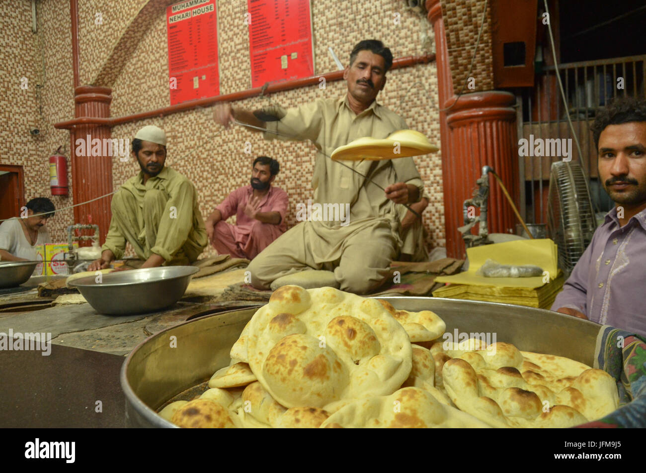 Pakistani Bread Maker Stock Photo Alamy