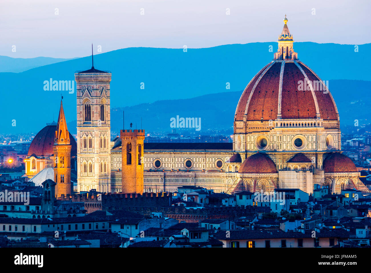 Florence cathedral dome brunelleschi hi-res stock photography and ...