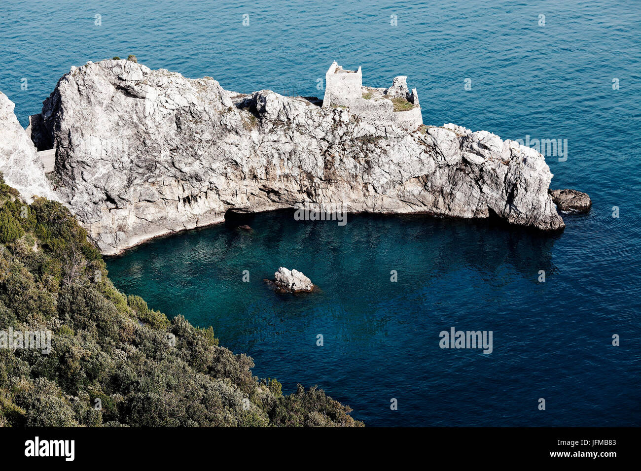 Italy, Campania, Salerno district, Amalfitan coast, Capo d'orso, Saracenic Tower Stock Photo