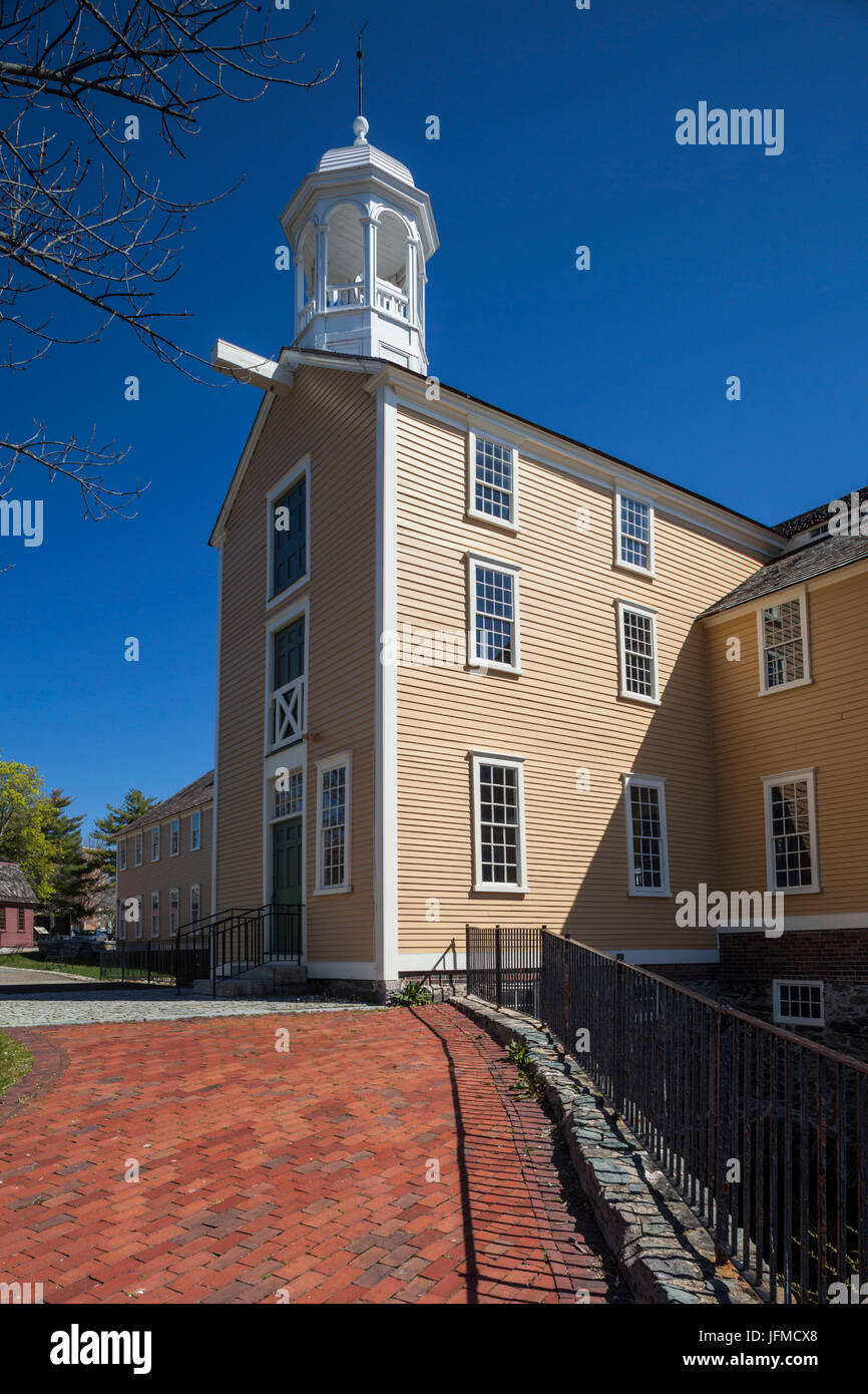 USA, Rhode Island, Pawtucket, Slater Mill Historic Site, first water