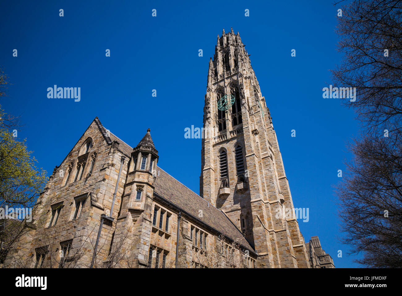 Yale Campus High Resolution Stock Photography and Images Alamy