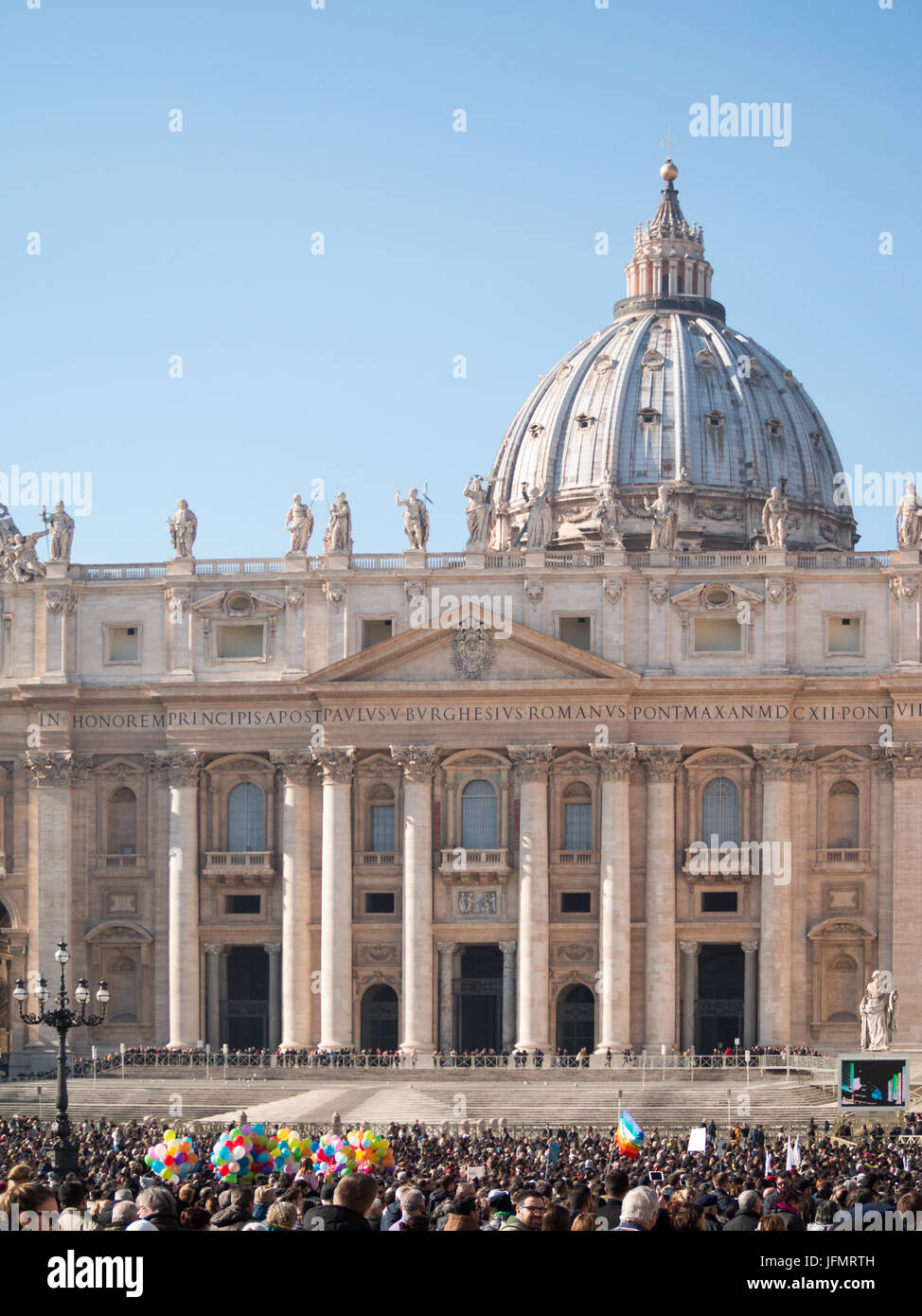 The crown in St. Peter's Square with the Basilica in background Stock Photo