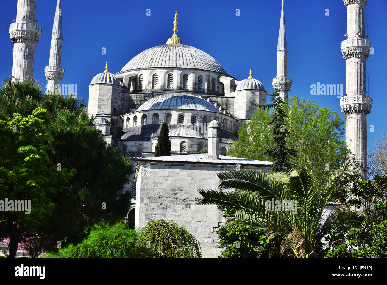 Sultan Ahmed Mosque or Blue Mosque in Istanbul Stock Photo - Alamy