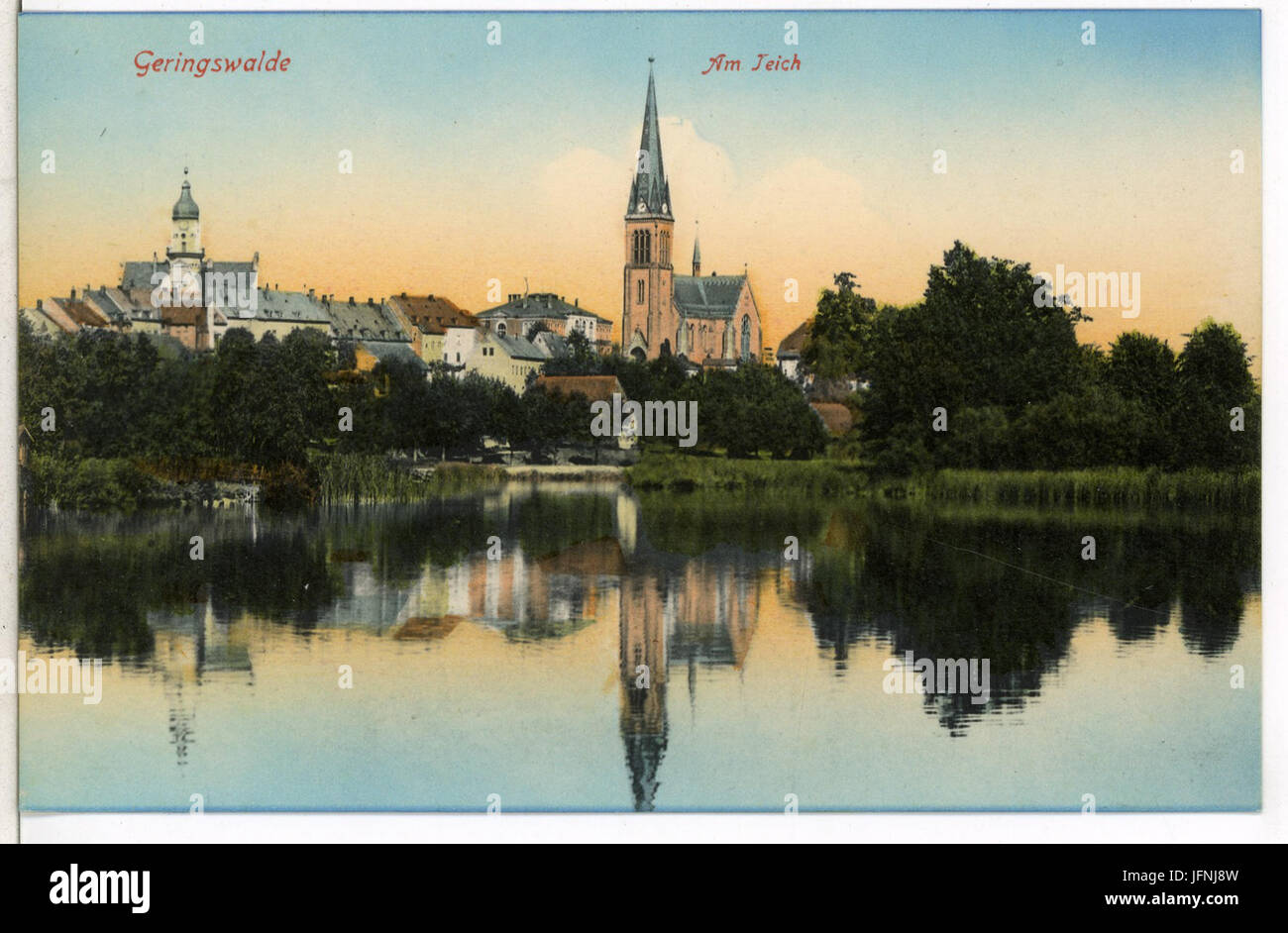 09017Geringswalde1907Blick über den Teich zur KircheBrück & Sohn