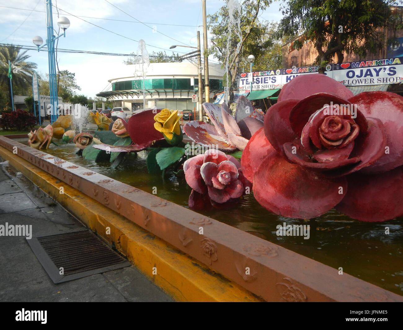 09791jfAndres Bonifacio Avenue Plaza de las Flores Taơ1ong Barangka,  Marikina Cityfvf 31 Stock Photo - Alamy