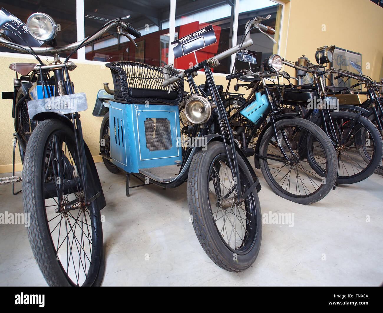 19 Monet Goyon Musee De La Moto Et Du Velo Amneville France Pic 001 Stock Photo Alamy