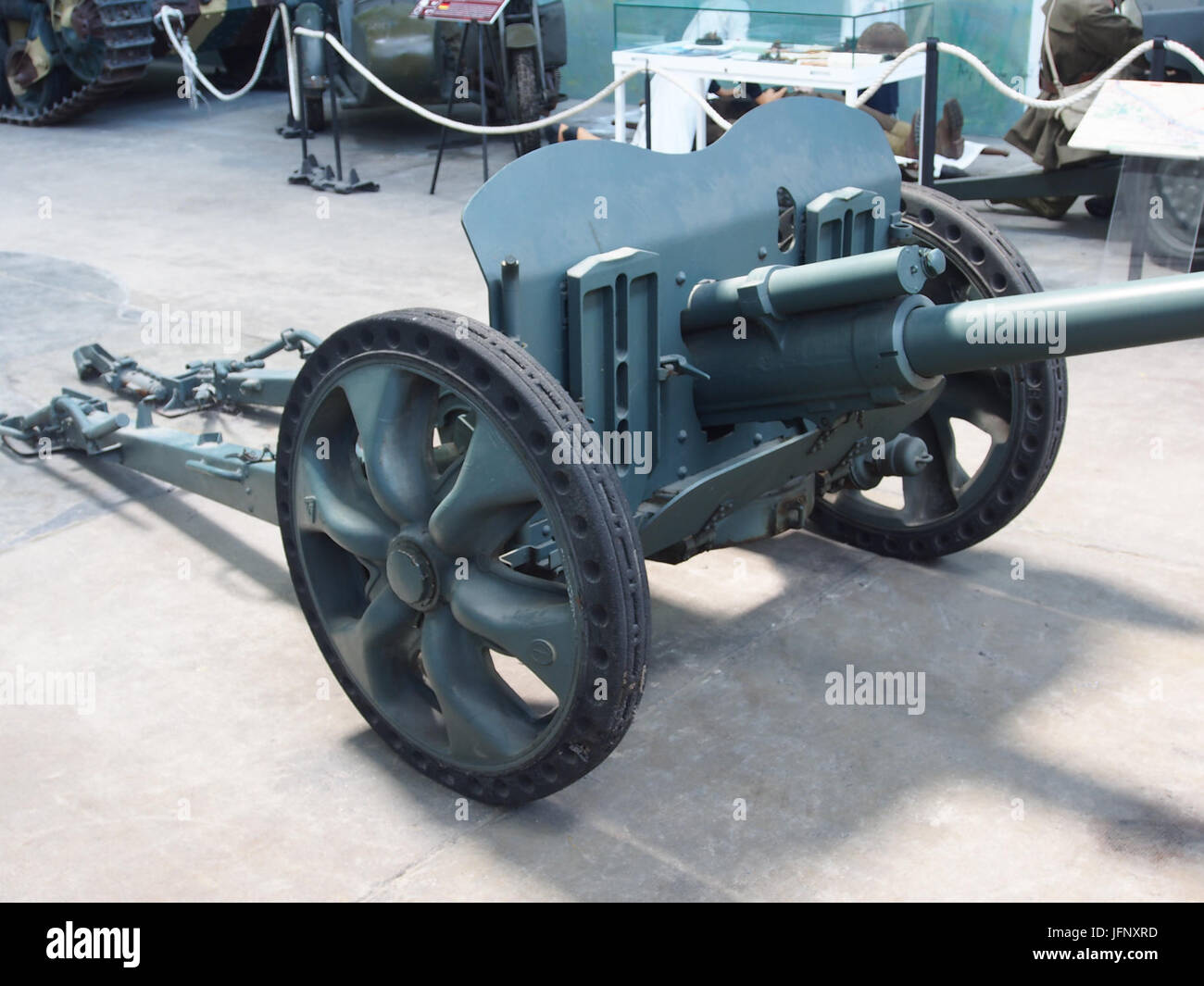 1937 47mm Canon SA 37 anti tank, Musée des Blindés, France, pic-2 Stock ...