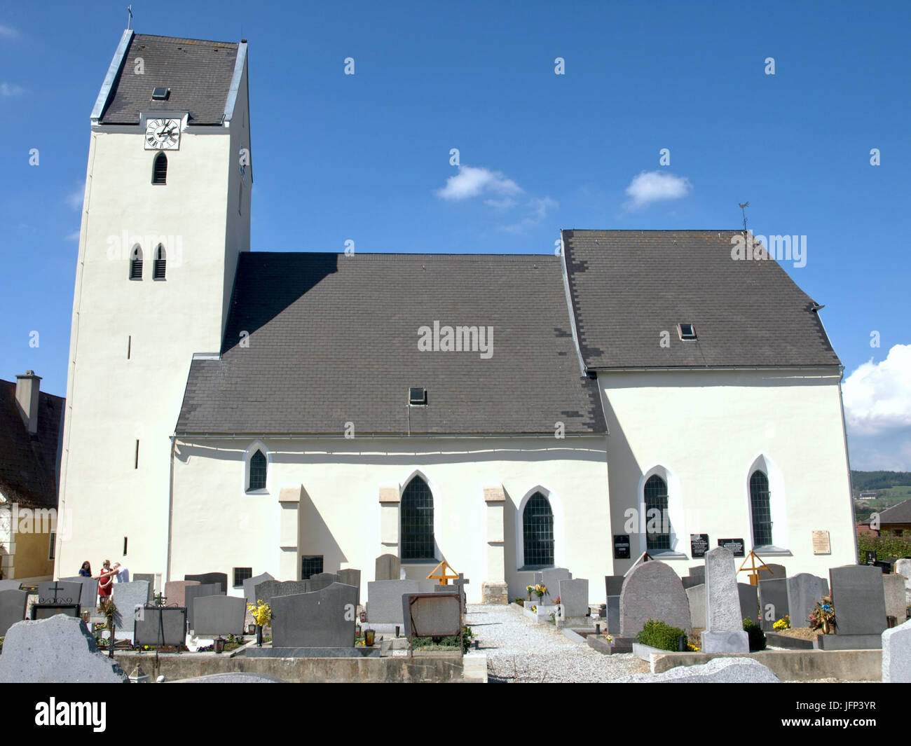 2013.04.28 - Münichreith-Laimbach - Pfarrkirche hl. Nikolaus und Friedhof - 01 Stock Photo