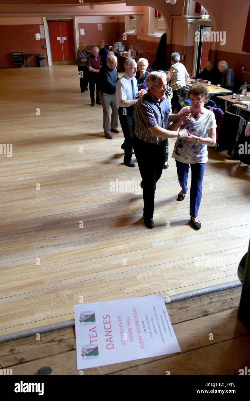 WEEKLY TEA DANCE AT STONEHAVEN TOWN HALL Stock Photo Alamy