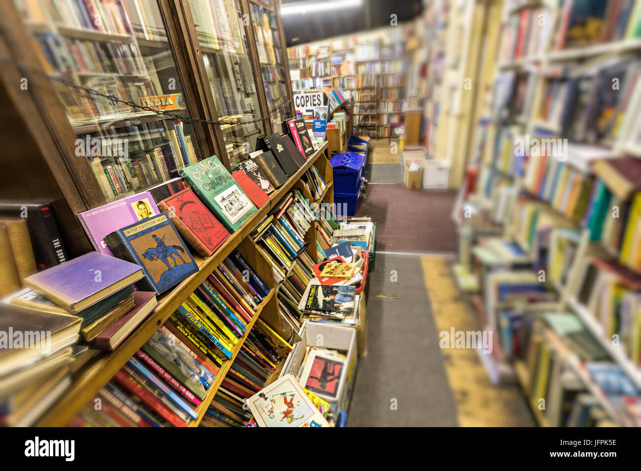 Second hand book shop uk hires stock photography and images Alamy