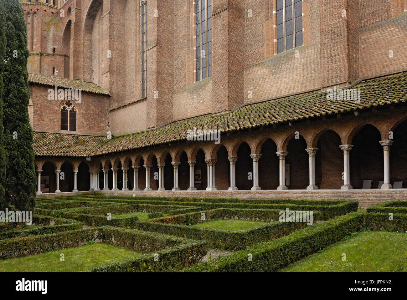 Toulouse jacobins monastery hi-res stock photography and images - Alamy