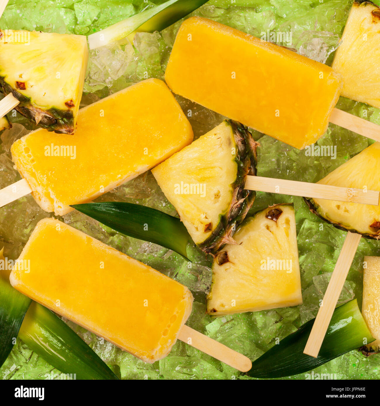 https://c8.alamy.com/comp/JFPN6E/pineapple-frozen-fruit-bars-popsicles-JFPN6E.jpg