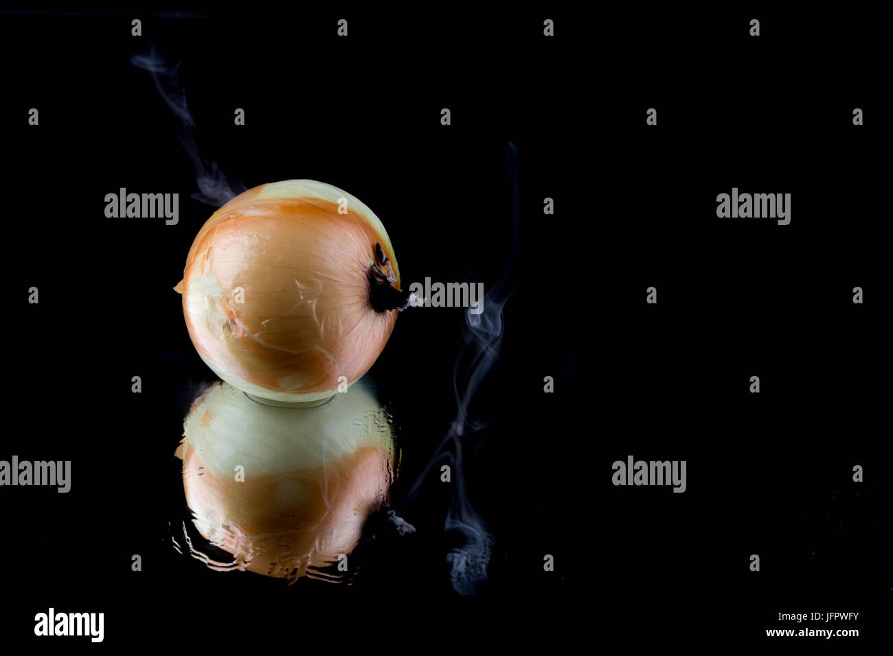 Onion texture hi-res stock photography and images - Alamy