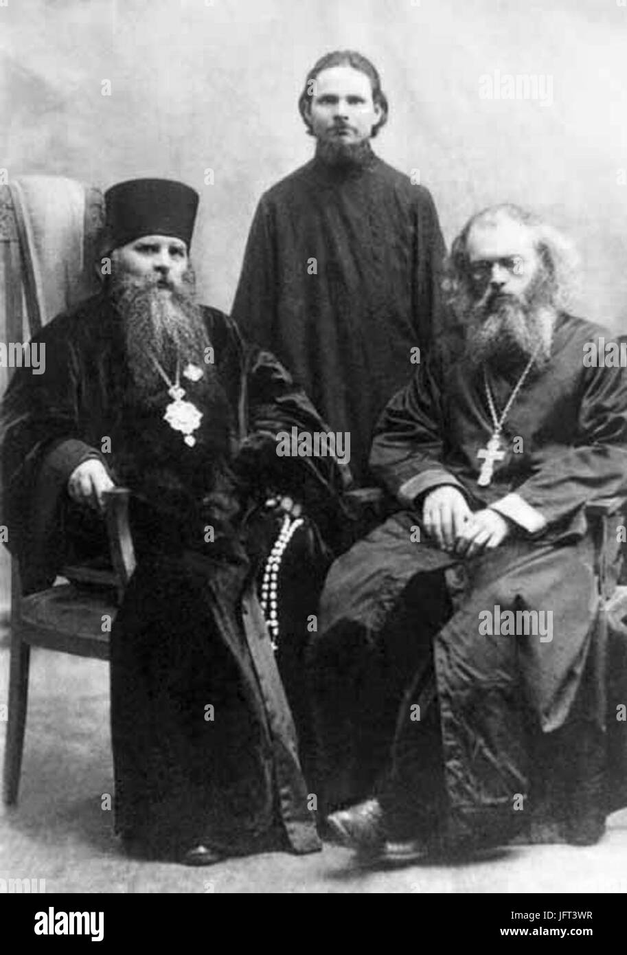 Валенти́н Фе́ликсович Во́йно-Ясене́цкий