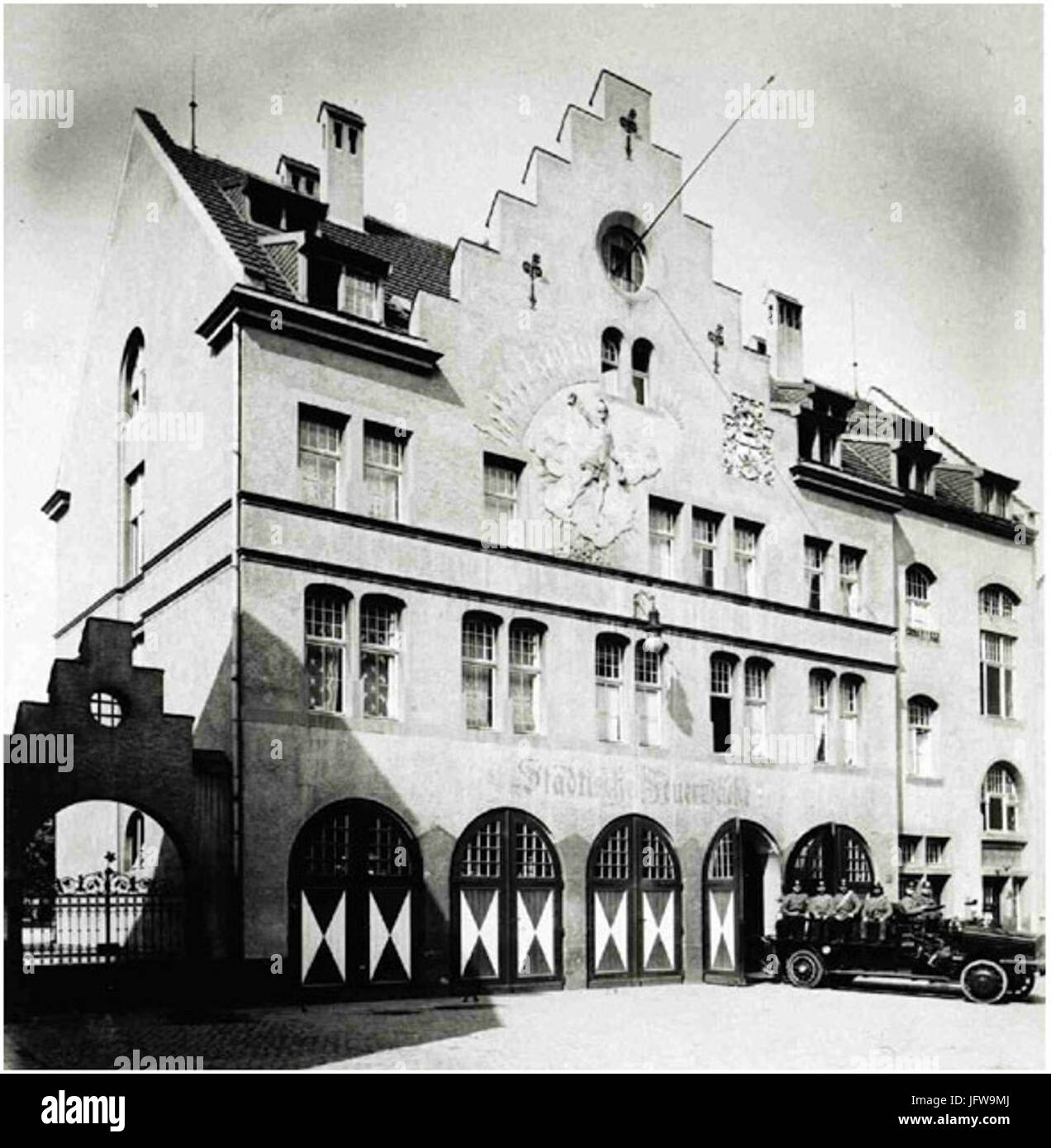 Bonn-Nordstadt Maxstraße Feuerwache 1915 Stock Photo - Alamy