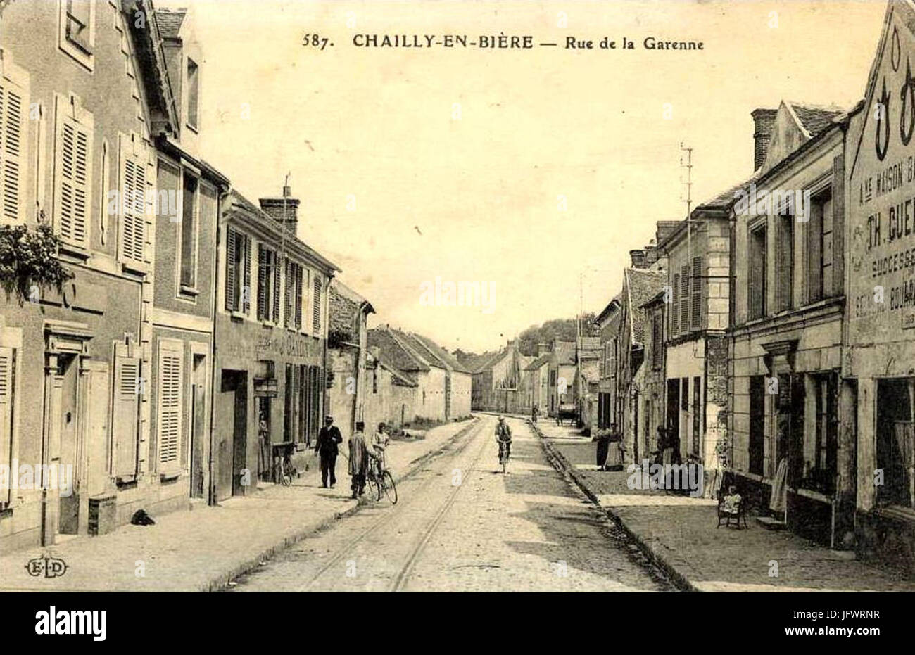 Chailly-en-Bière (77), rue de la Garenne Stock Photo