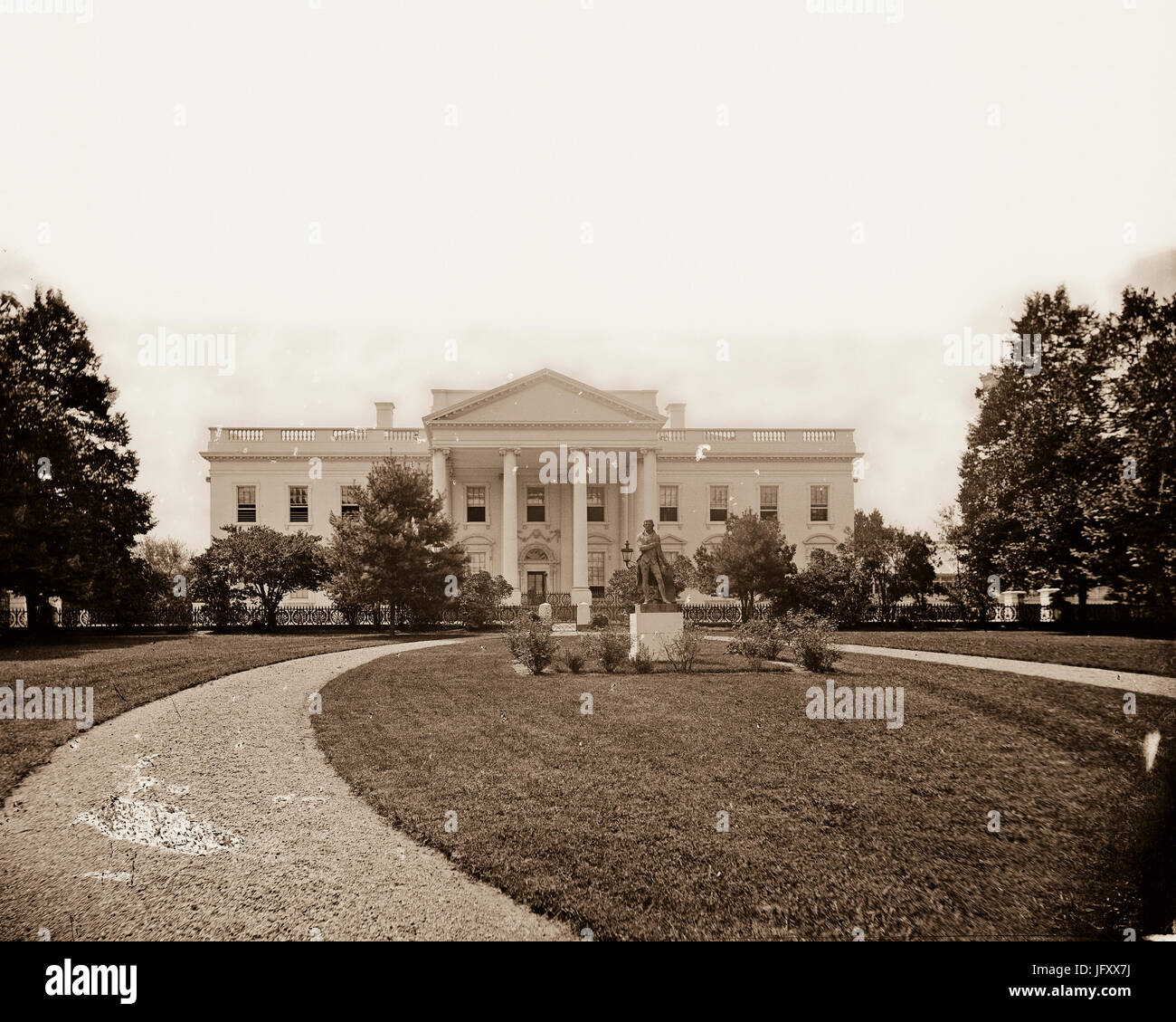 The earliest photograph of the White House known to exist. Circa 1860 - 1870 Stock Photo