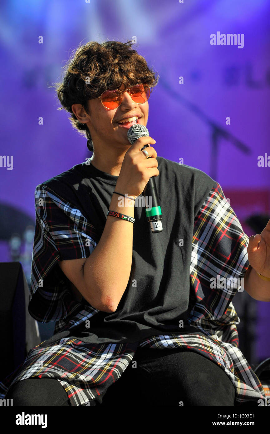 London, UK. 2 July 2017. Harris J, a British Muslim singer, entertains