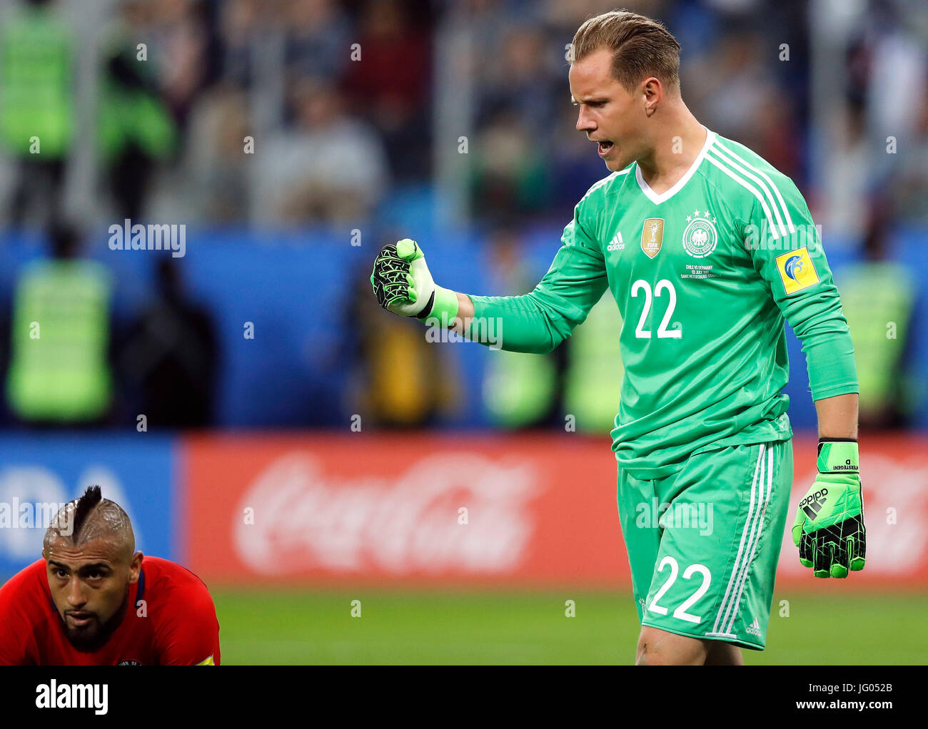 St. Petersburg, Russia. 2nd July, 2017. Marc-Andre TER STEGEN of Germany celebrates the title in front of Arturo VIDAL of Chile during a match between Chile and Germany valid for the final of the Confederations Cup 2017 on Sunday (2), held at the Krestovsky Stadium (Arena Zenit) in St. Petersburg, in Russia. (Photo: Rodolfo Buhrer/La Imagem/Fotoarena) Stock Photo