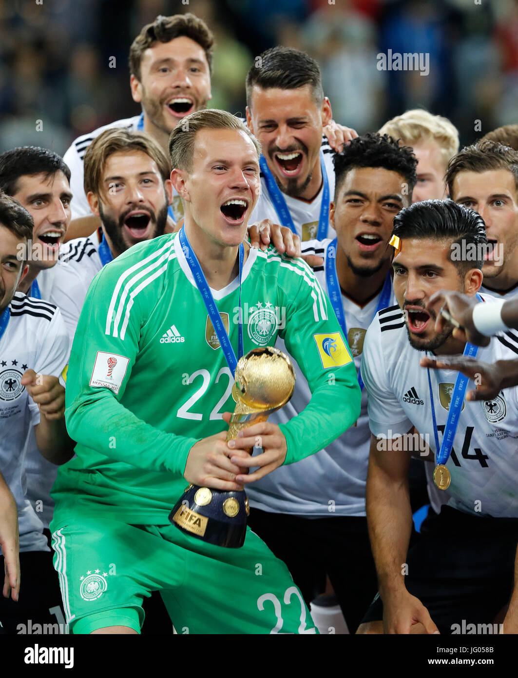 St. Petersburg, Russia. 2nd July, 2017. Marc-Andre TER STEGEN of Germany raises the 2017 Confederations Cup Champion&#39;s Cup r ter starting against Chile on Sunday (02), held at the Krestovsky Stadium (Zenit Arena) in St.ersburg, Rus Russia. (Photo: Rodolfo Buhrer/La Imagem/Fotoarena) Stock Photo