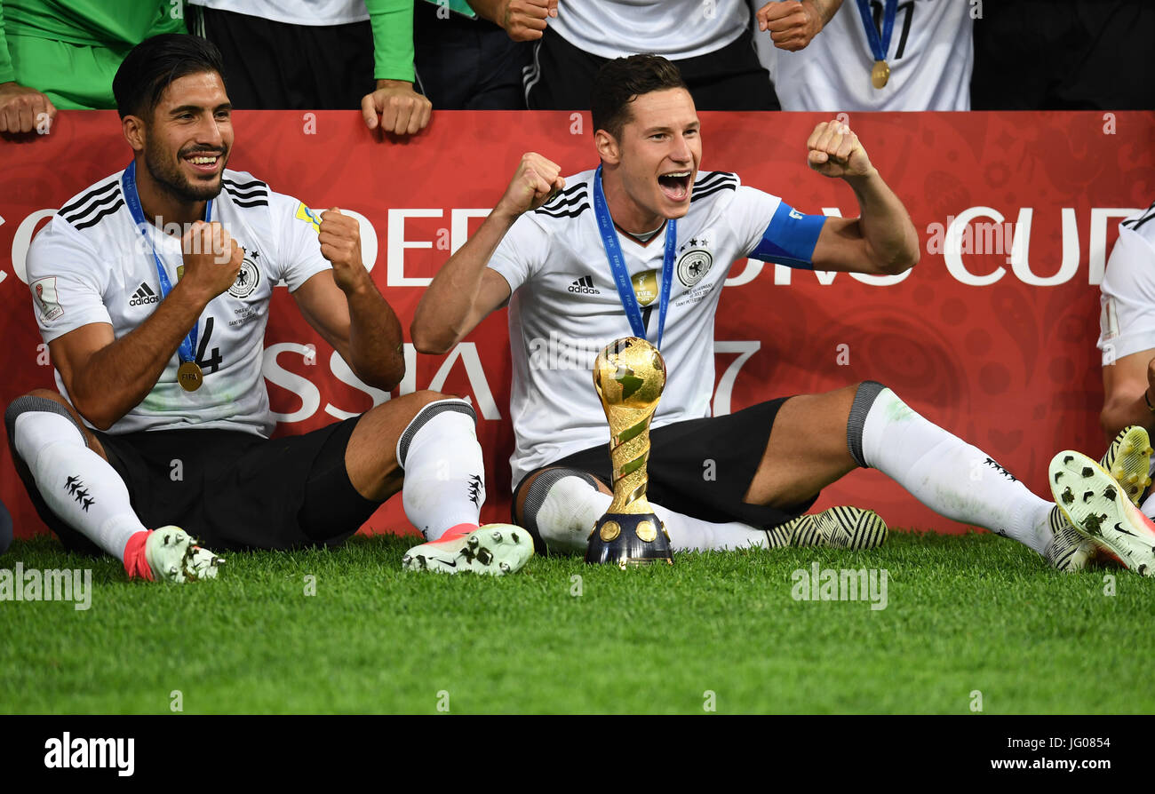 Saint Petersburg Russia 2nd July 17 Germany S Emre Can L And Julian Draxler Cheer With The Trophy After The Confederations Cup Finale Between Chile And Germany At The Saint Petersburg Stadium In