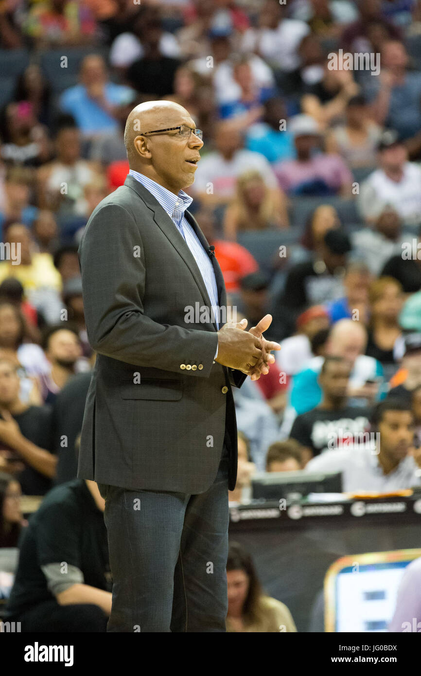 2,314 Clyde Drexler Photos & High Res Pictures - Getty Images